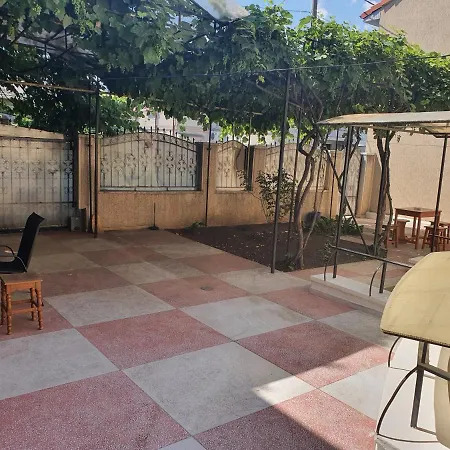 Boss Guest house *